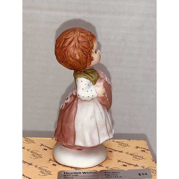 Hallmark 1983 Girl With Heart Heartfelt Wishes Porcelain Figurine Mary Hamilton - Picture 9 of 14